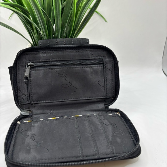 VERA BRADLEY Black Quilted Women's Wristlet Wrist Wallet - Picture 3 of 6